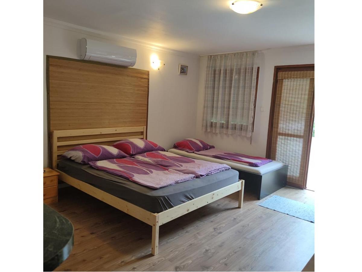 Emese Apartman Hajdúszoboszló Exterior foto